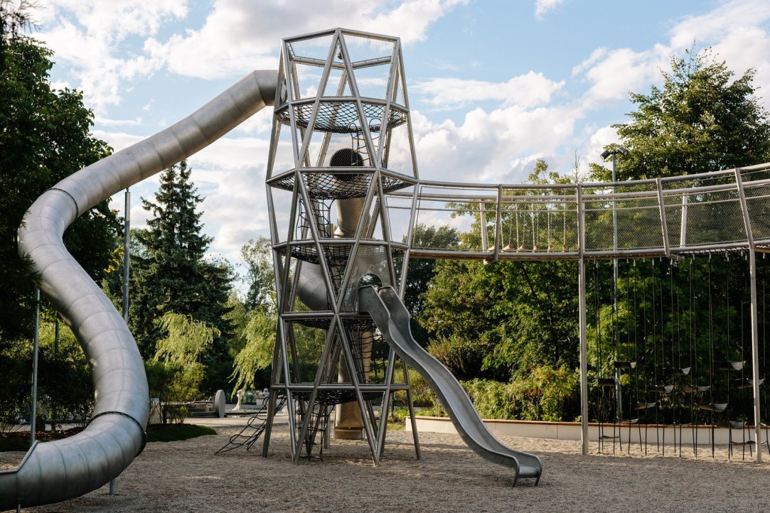 Salyut playground